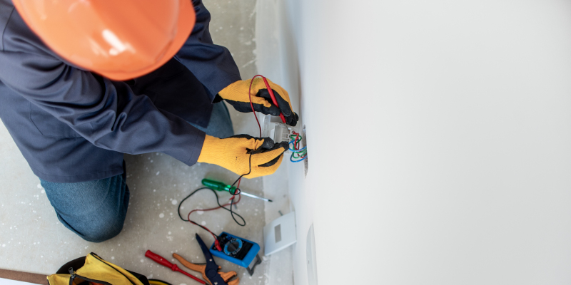 Four Important Things to Look for in a Commercial Electrician